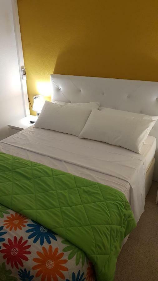 Ed L' Alcudia Apartman Benidorm Kültér fotó